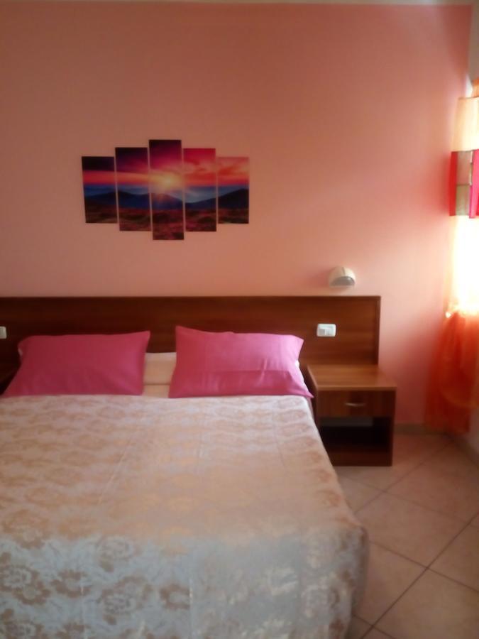 Azienda Agricola B&B Macchiaria เวียสเต ภายนอก รูปภาพ